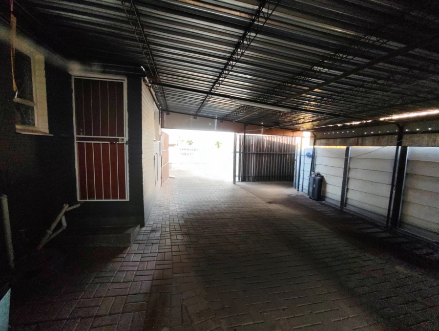 To Let 3 Bedroom Property for Rent in Uitsig Free State